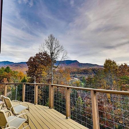 Gatlinburg Cabin Mountain Views Sleeps 8 3 Bedroom Hot tub Arcade Pool Table Fire Pit Fireplace Buitenkant foto